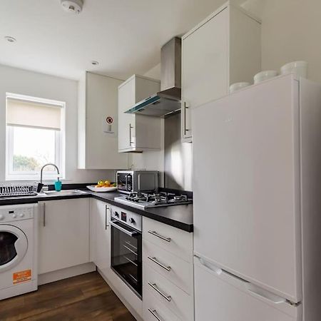 Tm - Rana Court 1 Bedroom Apartment With Balcony Oxford Kültér fotó