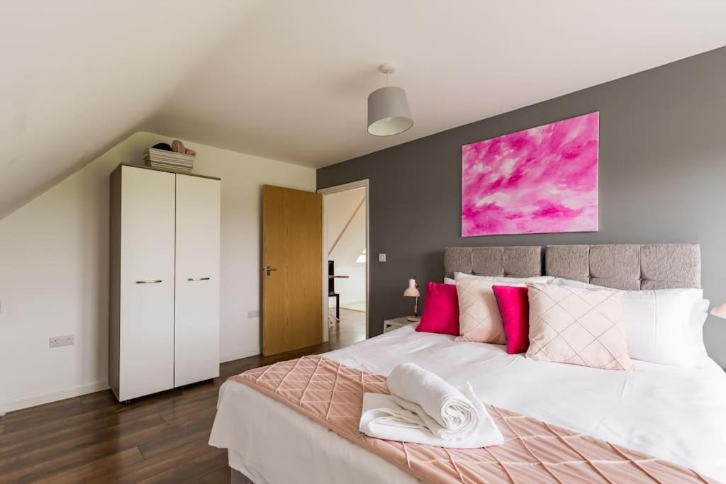 Tm - Rana Court 1 Bedroom Apartment With Balcony Oxford Kültér fotó